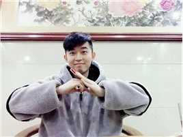 钟仁杰老师头像